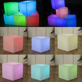 LED spalvas keičiantis kubas